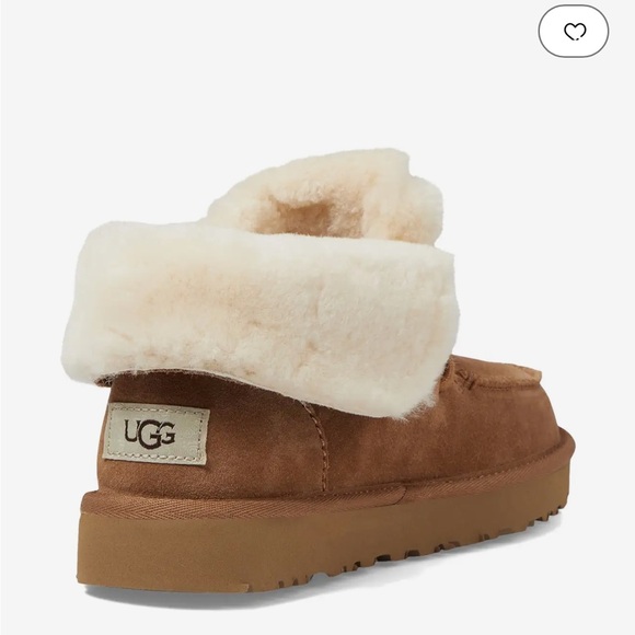 UGG Diara Bootie - NWOT - Picture 5 of 12